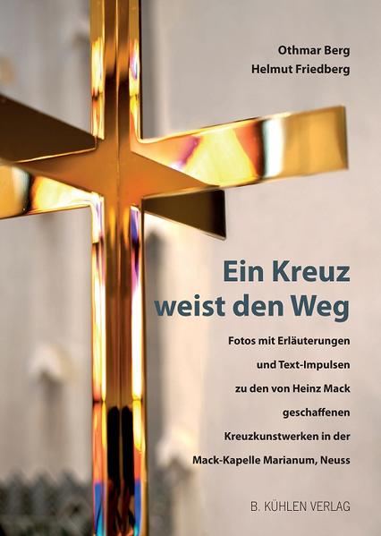 Der Künstler Heinz Mack hat 2018 für die von ihm 1988 gestaltete Marienkapelle im ehemaligen Collegium Marianum in Neuss ein neues Vortragekreuz geschaffen, das im Sonntagsgottesdienst am 24. Februar 2019 von Msgr. Jochen König gesegnet und im Altarraum aufgestellt wurde. Dieses Kreuz strahlt-wie könnte es anders sein-aus der Fülle des Lichts, von dem der Künstler Zeit seines Lebens durchdrungen ist. In diesem Kreuz spiegeln sich zentrale menschliche Daseinsformen, Leben und Tod, Geburt und Sterben, nicht eindimensional, sondern die Vielfältigkeit der Lebenswege machen das Kunstwerk zu einem „Licht-Wegweiser“. Wir vom Freundes- und Förderkreis haben nach dem ersten fotografischen Einfangen der Farbreflexionen aus den Fenstern der Kapelle auf dieses neue Kreuz sehr schnell empfunden: Hier ist etwas großartig Leuchtendes entstanden! So reifte die Idee, eine Broschüre unter dem Titel „Ein Kreuz weist den Weg“ zu erstellen, die diverse Fotos zu den Kreuz-Kunstwerken in der Kapelle zeigen. Ergänzend dazu haben wir zu dem ebenfalls von Heinz Mack gestalteten Taufbecken (2021) zwei Fotos in diese Broschüre aufgenommen. Text-Impulse sowie lyrische Texte, die offen angelegt sind, werden den Fotos an die Seite gestellt und laden den Betrachter ein, mit den fotografisch erfassten Kunstwerken in Dialog zu treten und ein individuell deutendes Verhältnis zu entwickeln. Wir freuen uns, diese Broschüre zehn Jahre nach der Wiedereröffnung der Kapelle im Jahre 2011 präsentieren zu können. © Othmar Berg und Helmut Friedberg