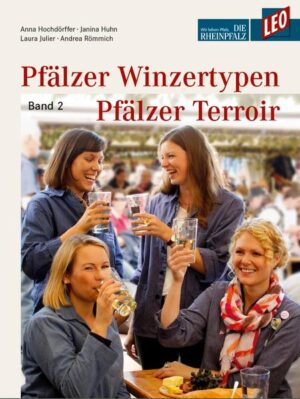 Die LEO-Kolumnen rund um den Pfälzer Wein erfreuen sich großer Beliebtheit. Seit nunmehr über vier Jahren stellen die jeweils amtierenden Pfälzer Weinköniginnen Woche für Woche Winzerinnen und Winzer vor, die Region und Wein prägen. Wie in Band 1 werden in diesem Buch rund 80 Porträts von weiblichen wie männlichen Pfälzer Winzer-Typen aktualisiert zusammengefasst. Sie beleuchten die zum Teil sehr unterschiedlichen Arbeitsweisen der Weinmacher und damit auch ganz persönliche Einstellungen. Ergänzt werden sie durch Beiträge, die den Begriff Terroir im erweiterten Sinn beschreiben. Denn Band 2 widmet sich den herausragenden Besonderheiten der Pfalz: Anna Hochdörffer untersucht die Pfälzer Sprache beziehungsweise den Dialekt. Laura Julier betrachtet die Ess- und Trinkgewohnheiten. Das Thema Feste und Feiern hat Janina Huhn aufbereitet. Und nicht zuletzt porträtiert Andrea Römmich Pfälzer Urgesteine – vom Fußballprofi bis zum Sternekoch. Dieses Buch stellt damit – in Kombination mit Band 1 – einen unverzichtbaren Begleiter für alle dar, die Weine aus der Pfalz schätzen oder erst richtig kennenlernen möchten.