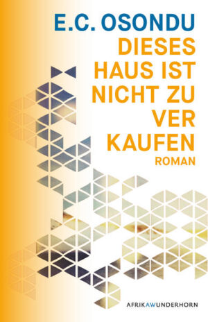 Gelächter, Löffelklappern und Geschmatze dringen hinaus auf die Straße, Musik und Schüsse. Stimmen sind zu hören, die von Ndozo und Fanti und all den anderen Waisen, Witwen und Verwandten, die unter dem Dach des Großvaters Zuflucht gesucht und Arbeit gefunden haben. Es ist ein Haus, das in E.C. Osondus Romandebüt zur Hauptfigur avanciert, das zum Schauplatz wird und zum Symbol für das Vergehen der Zeit - aber alles andere als ein gewöhnliches. Begehbar wie separate Zimmer werden die einzelnen Schicksale seiner Bewohner und durch sie das Panorama eines Arbeiterviertels mit seinen Routinen und Bräuchen in einer namenlosen afrikanischen Großstadt aufgerollt. Es wird gehandelt und gefeilscht, gestritten und gekreischt, geheiratet und geliebt. Lebhaft geht es zu, zuweilen überschlagen sich die Ereignisse, doch durch die kindlich wache Erzählstimme bekommen auch Kindstötung, Totschlag und Diebstahl unverstellt ihren Platz, und die sich zahlreich zu Wort meldenden, aber namenlos bleibenden Nachbarn und Anwohner übernehmen die vermittelnde Rolle des Chors in der griechischen Tragödie. In Dieses Haus ist nicht zu verkaufen erschafft E. C. Osondu einen allegorischen und surrealen Mikrokosmos, ein Schwanken zwischen Apokalypse und Hommage. Er webt seinen Romanstoff aus schlichten Sätzen, die der jungen Erzählstimme Glaubwürdigkeit verleihen, und schöpft aus dem Reichtum des oralen Erzählens. Voller Humor und traditionellem Liedgut, sowie Mythen, Fabelwesen und Magie atmet der Roman bei aller Schwere der Themen eine große Lebendigkeit.