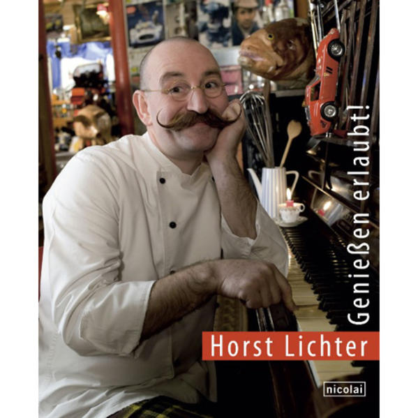 Horst Lichters Restaurant, die „Oldiethek“, ist bis an die Decke gefüllt mit Antiquitäten, Kuriositäten, Trödel und alten Rennwagen. Seine Passion für alles, was eine Geschichte hat, zeigt sich auch in seiner Art zu kochen. Auf einem alten flämischen Kohleofen bereitet er traditionelle Gerichte zu, die er fantasievoll nach Lust und Laune aktualisiert. Seine Gäste können wieder entdecken, wie lecker es sein kann, wenn mit richtiger Butter gekocht oder eine Suppe mit Ei abgebunden wird. Beim Einkaufen legt der rheinische Koch Wert auf frische Zutaten aus der Region, am besten direkt vom Erzeuger. Denn traditionell kochen heißt auch natürlich kochen. Seine deftigen und ursprünglichen Rezepte müssen nicht unbedingt exakt befolgt werden