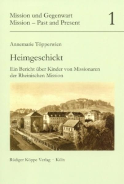 Schon längere Zeit interessierten die Autorin bestimmte Themen aus dem Leben der Missionsleute, die die Rheinische Missionsgesellschaft seit 1828 von ihrer Zentrale Barmen aus ‚in alle Welt‘ sandte. In der Archiv- und Museumsstiftung Wuppertal fand sie unter den zahllosen authentischen Dokumenten auch immer schon die Eintragungen über die Kinder der Missionare. Häufig wurde im fünften oder sechsten Lebensjahr der Kleinen ihr Umzug nach Deutschland beantragt. Was geschah seit Mitte des vorvergangenen Jahrhunderts bis in die Zeit des Zweiten Weltkriegs hinein mit diesen Kindern? Wie sah ihr Leben in der für sie eigentlich fremden 'Heimat', ohne Eltern und Familie aus? Seit etwa 1850 stimmten Missionsleitung und Missionseltern darin überein, dass eine qualifizierte Schul- und Berufsausbildung für die Missionarskinder dringend erforderlich, und nach Meinung der Eltern am besten in der deutschen Heimat gewährleistet war. In den folgenden Jahrzehnten schickten fast alle Missionarsfamilien ihre Kinder im frühen Schulalter nach Deutschland. Für die Kinder, die nicht bei Verwandten aufgenommen werden konnten, stellte die Rheinische Mission Erziehungsheime zur Verfügung, verschiedene Knaben- und Töchterheime im Raum des heutigen Landes Nordrhein-Westfalen. Über die Beweggründe der Errichtung dieser Erziehungsheime und deren Zielsetzungen berichtet die Autorin im ersten Kapitel des vorliegenden Werkes, gefolgt von der Geschichte der einzelnen Heime. In ihren ersten Lebensjahren wuchsen die Missionarskinder bei ihren Eltern auf den Stationen der verschiedenen Missionsfelder auf. Heimgeschickt zu werden, war ein harter Einschnitt im Leben dieser Kinder. Was ihnen in der bisher ganz fremden 'Heimat' bevorstand, erzählt Kapitel III. Anhand zuverlässiger Quellen, die von den Beteiligten selbst stammen, wird in Kapitel IV ein genauer Blick auf den Einsatz der Heimeltern geworfen, wohingegen das fünfte Kapitel sich mit 'Macht und Ohnmacht' der leiblichen Eltern beschäftigt. Die Dokumente aus der Welt der Erziehungsheime berichten ebenfalls einiges über die unterschiedlichen weiteren Lebenswege der herangewachsenen Heiminsassen