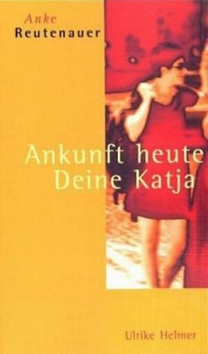 Katja, komm mich besuchen. Aber erwarte nicht zu viel. Es ist ziemlich chaotisch.' 'Mit wie vielen Frauen wohnt ihr dort?' 'Sechs Frauen, drei Kinder und ein schwuler Hund.' 'Ein was?' Katja musste kichern. 'Na ja, er ist nicht wirklich schwul.' Maria erzählte ihr die Geschichte von Viv und Rasputin und nebenbei auch noch von Vivs großen Füßen, während Katja in ihrem Sessel hing und Maria anstarrte und in ihrer Stimme badete.'  'Ankunft heute, Deine Katja.' Maria schaut auf das Telegramm und gibt einen tiefen Stoßseufzer von sich. Da steht es - das Codewort! Die Freundin hat also Mut gefasst. Nach Jahren heimlicher Liebe zu Frauen: ihr Coming-out! Maria, die 'geborene Lesbe', ist an dieser Entwicklung nicht eben unbeteiligt …   Der Humor kommt in Antje Reutenauers herzerfrischendem Roman nicht zu kurz. Die Frauen in Marias buntgemischter WG und der Hund Rasputin sorgen ständig für Abwechslung - aber auch für die nötige Seelenmassage, wenn die traurigen Momente die Oberhand gewinnen.