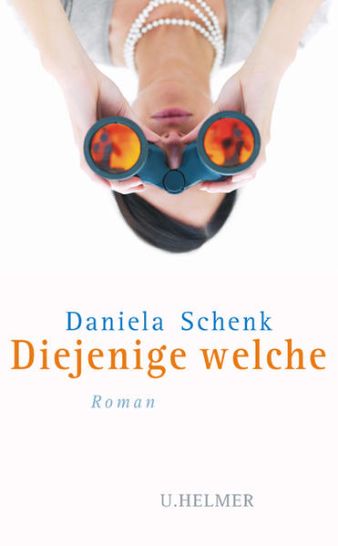 Die Liebe trifft Liv wie ein Blitz aus heiterem Himmel. Seit Jahren ist sie eine zufriedene Single, hat gute Freunde, insbesondere Mandel, eine quirlige, braungelockte Goldschmiedin. Doch eines Tages sieht Liv an einer Bushaltestelle Vera. Einen intensiven Blickwechsel später weiß sie, dass dies die Frau ihrer bislang ungeträumten Träume ist: Diejenige welche! Nichts mehr ist wie vorher. Liv ist verstört, kann nicht schlafen und vernachlässigt ihre Arbeit im Übersetzerbüro, wo sie fürs Schwedische zuständig ist. Sie kennt nur noch einen Gedanken: Wo findet sie die große Unbekannte? Wochen später begleitet sie ihren Vater in die Oper und macht eine überraschende Entdeckung: Vera spielt die Hauptrolle in La Traviata! Und bald auch in Livs Leben. Mandel steht mit Livs Traumfrau schon auf Kriegsfuß, bevor sie sie überhaupt kennengelernt hat. Und dies offenbar nicht ganz zu Unrecht, denn Vera versetzt dem jungen Liebesglück bald schon erste Kratzer. Die Turbulenzen nehmen zu und stürzen Liv in Verzweiflung. Erschöpft fährt sie mit Mandel in einen lang geplanten Urlaub nach Schweden - wo ihr Konzept von der Liebe auf den Kopf gestellt wird, wo Einfallswinkel seltsamerweise nicht gleich Ausfallswinkel ist und heikle Entscheidungen anstehen…