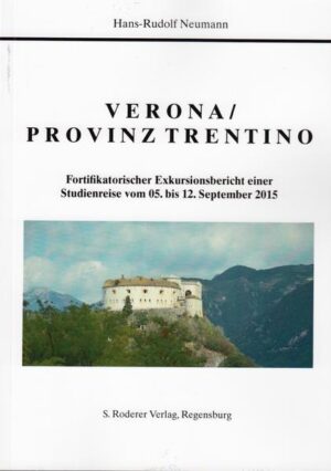 Etwas mehr als 100 Jahre dauerte die Herrschaft Österreichs in Norditalien, die mit dem Frieden von Campoformio 1797 begann und nach dem Ersten Weltkrieg 1918 endete. Zur Sicherung von Grenzen und Territorien entstanden viele Festungs- und Garnisonsbauten, unter denen das österreichische Festungsviereck Mantua – Peschiera del Garda – Verona –Legnago die bedeutendste Anlage darstellt. Die schrittweise Abgabe von Provinzen und Städten während des Risorgimento an Italien führte schließlich zur kriegerischen Auseinandersetzung beider Staaten im Alpenkrieg 1914-1918. Die im September 2015 durchgeführte und nunmehr dokumentierte Studienexkursion führt im Rahmen der europäischen Kulturroute FORTE CULTURA zu bedeutenden Festungsanlagen aus jener Zeit und beleuchtet den heutigen Umgang mit ihnen.