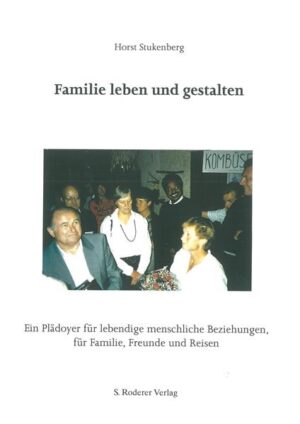 In Horst Stukenbergs neuem Buch „Familie leben und gestalten - Ein Plädoyer für lebendige zwischenmenschliche Be-ziehungen, für Familie, Freunde und Reisen“. werden Urphänomene des Menschlichen immer wieder zur Sprache gebracht. Wie bedeutsam Beziehungen und Lebensstile sind, die sogar die Gene steuern und für körperliche und geistige Gesundheit stehen, wird nicht nur in den Kapiteln hautnah nachzuvollziehen sein, sondern auch von forschenden Wissen-schaften belegt. Am Beispiel selbstgestalteter Reisen in alle Welt wird verdeutlicht, wie kosten-sparend sich das gestalten lässt, wie das Blickfeld erweitert werden kann und immer wieder neue Freunde dazukom-men. Jeder Leser dürfte von sich selbst in dem Werk etwas wiederfinden. Zudem wer-den Alltagserfahrungen wie wissen-schaftliche Erkenntnisse Anreize bieten können, für das eigene Leben. Auch Geschichten aus alter und jüngerer Zeit belegen die Bedeutung der persönlichen Verbundenheit. Darüber hinaus ist dieses Buch - obwohl der Autor dieses nicht zugibt -über die Zuschreibung von Symptomen hinaus- auch einer bestimmten menschlichen Grundhaltung verpflichtet mit therapeu-tischer Ausrichtung.