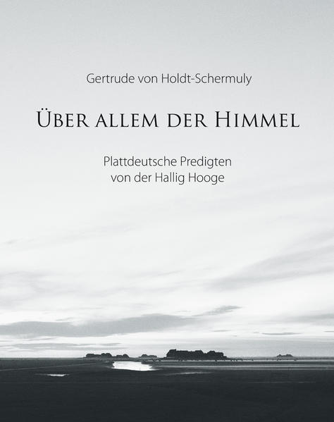 Ein Buch voller Predigten. Predigten im Plattdeutsch der nordfriesischen Inseln und Halligen. Einer Sprache, die ehrlich ist, direkt, knapp, manchmal auch rau und unverblümt-ein bisschen wie die Menschen, die sie sprechen. „Über allem der Himmel“ ist eine liebevolle Verbeugung vor diesen Menschen. Vor den Halligbewohnern, die Gertrude von Holdt-Schermuly auch nach fünfzig Jahren Abwesenheit wieder in ihrer Mitte aufgenommen haben. Und die in vielen Gesprächen erkennen lassen, dass Leben auf Hallig Hooge auch immer Leben mit Gott ist. Ihre Erinnerungen an die Kindheit, ihr Erleben heute hat Gertrude von Holdt-Schermuly niedergeschrieben. Und sie hat diesen Texten Predigten zur Seite gestellt, Predigten op Plattdüütsch, auf Hooge geschrieben und dort in der Johanniskirche gehalten. Auch der Fotograf Paul Maaßen ist seit mehr als dreißig Jahren mit Hallig Hooge eng verbunden. Immer wieder kehrt er zurück, immer wieder macht er lange Streifzüge durch diese Landschaft, die einen nie wirklich loslässt. Die sich aber auch nicht anbiedert und manchmal, bei Sturm und Regen, auch sehr uncharmant daherkommen kann. Paul Maaßen wählt nicht Worte, sondern den nüchternen Blick durch die Kamera, um seine Gedanken und Beobachtungen zu verarbeiten und zu dokumentieren. Aus seinem großen Fundus an Landschaftsaufnahmen stammen die Fotos, die den einzelnen Texten und Predigten zugeordnet sind. Nicht als plakative Bebilderung, sondern als interpretierende visuelle Ergänzung.