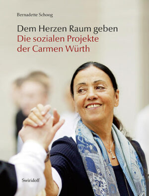 Carmen Würth ist eine inspirierende und äußerst engagierte Persönlichkeit, sie kämpft wie eine Löwin für jene, die ihre Stimme nicht erheben können. Ihr Blick richtet sich stets auf den Menschen, nicht auf Titel oder Hierarchien - sie gibt dem Herzen Raum. Ergebnis des intensiven sozialen Engagements sind zahlreiche Projekte, die Carmen Würth mit ihren Stiftungen angestoßen hat. Deren Ziel ist es, ein authentisches Zusammenleben von Menschen mit und ohne Behinderung auf Augenhöhe zu fördern. Ein Projekt wie das Hotel-Restaurant Anne-Sophie in Künzelsau steht dafür wie die Freie Schule Anne-Sophie - hier wurde Inklusion schon lange gelebt, bevor der Begriff allgemeine Popularität erhielt. Die Markus Würth Stiftungsprofessur für Kinderneuroorthopädie und infantile Cerebralparese ermöglicht intensive Forschung auf diesen Gebieten, damit Menschen ein weiteres Stück Lebensqualität erhalten. Die Andreas-Fröhlich-Schule in Krautheim erfährt ebenso Unterstützung wie Musikfeste, die Special Olympics Deutschland und der Chor Badinya, in dem Flüchtlinge zusammenkommen. In all diesen Initiativen spiegelt sich die tatkräftige Hilfe und gelebte Mitmenschlichkeit Carmen Würths. Bernadette Schoog stellt diese Persönlichkeit sehr einfühlsam vor, vermittelt, was Carmen Würth antreibt, was sie bewegt. Sie lässt Wegbegleiter und in den vielen Initiativen Geförderte zu Wort kommen. Die Autorin vermittelt mit diesem Band anschaulich und eindringlich Carmen Würths großes Ziel für die Gesellschaft: die Teilhabe der Menschen mit Behinderung am sozialen Leben als selbstverständlich anzusehen.