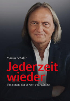 Ein ausgeprägter Ehrgeiz, zu den Besten gehören zu wollen, und seine unbändige Leidenschaft für das Verkaufen waren wohl die Hauptursachen dafür, dass Martin Schäfer es weit gebracht hat in den über 40 Jahren „bei Würth“ - vom einfachen Verkäufer bis zum Geschäftsführer in einem Weltkonzern. Hinzu kamen bewundernswerter Fleiß, eiserne Disziplin, außerordentlicher Siegerwille, bedingungslose Loyalität zum Unternehmen und auch das nötige Quäntchen Glück. Am wichtigsten aber war: Er hatte einen fantastischen Lehrmeister, ein überragendes Vorbild in Prof. Dr. h.?c. mult. Reinhold Würth, mit dem ihn eine tiefe gegenseitige Wertschätzung verbindet. Wie der junge Martin Schäfer zu Würth kam und sich dort stetig hocharbeitete, ohne das Feiern von Erfolgen zu vernachlässigen, wie der Vorgesetzte Martin Schäfer die herzliche Anerkennung seiner Mitarbeiter errang, wie der Familienmensch Martin Schäfer sein berufliches Engagement mit seinem Privatleben zu verbinden verstand oder wie sich der glühende VfB-Fan Martin Schäfer für seinen Fußballverein engagierte - all das finden Sie hier zu einem großen Lesespaß zusammengestellt und reich illustriert.