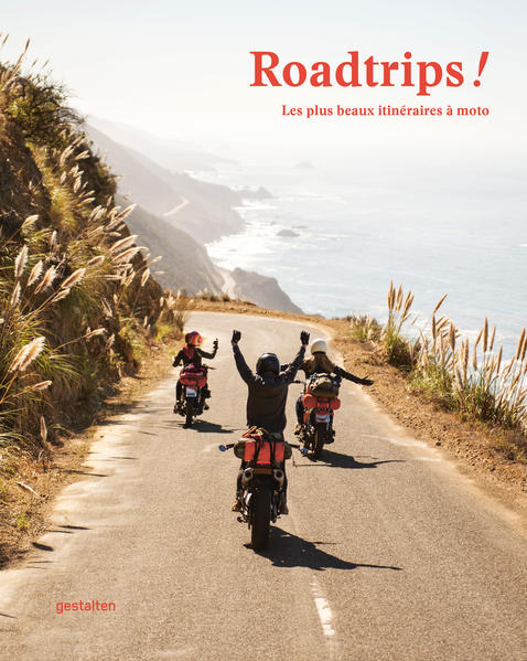 Allez, en selle ! Pour un week-end entre amis ou pour plusieurs semaines en solitaire, En Route! part en moto sur les itinéraires les plus euphorisants du monde. Roadtrips ! nous emmène en roadtrip en moto sur des routes légendaires et raconte les lacets quasiment infinis, les routes côtières ensoleillées et les miracles de la nature à couper le souffle qui jalonnent ces itinéraires extra- ordinaires. Au cap Nord avec une supersport, en Chine avec une moto d’enduro ou avec une routière le long de la Garden Route, la moto est synonyme de liberté, de vent sur le visage et de quête du virage parfait. Les nomades à deux-roues ont été conquis par les dunes de sable d’Afrique et par les pistes de cailloux rugueuses de l’ancienne route de la soie ou l’asphalte parfait des cols des Alpes. Leurs terrains de jeux sont les États-Unis, le Japon, la Nouvelle-Zélande, l’Australie ou la Patagonie. Arriver n’est que secondaire, bien plus importantes sont les expériences et les rencontres. Des cartes et des informations sur les itinéraires et les meilleures périodes pour voyager vous aideront à préparer votre départ.