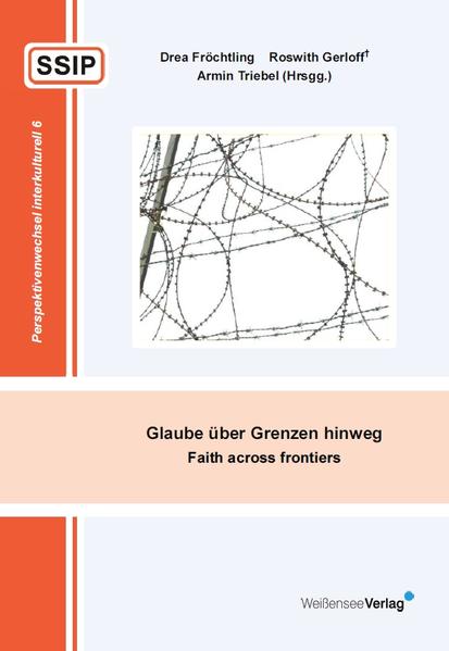 Grenzen haben in unserer scheinbar grenzenlos erreichbaren Welt eine ungeahnte Bedeutung bekommen. Sie sind ein Problem geworden, das von den vielen Experten für „interkulturelle Kommunikation“ bislang kaum hinreichend durchdacht worden ist. An der christlichen Spiritualität und der anderer Religionen, die in den vergangenen Jahrzehnten in Afrika, in Asien und in Lateinamerika sowie in Migrationskontexten zur Blüte gekommen ist, kann paradigmatisch studiert werden, wie religiöse Wir-Gruppen sich einander gegenüber abgrenzen, ihre Grenzen ändern und über ihre Grenzen hinweg zu einer einenden, friedlichen Identität finden. Dazu äußern sich in diesem Band Theologinnen und Theologen mit theoretischer und praktischer Erfahrung. Frontiers have, at different levels, regained momentum again in a seemingly mobile, frontier-free world. Frontiers and experiences to this effect are so far rather neglected ground, even in fields such as ‘intercultural communication’. Research on Christianity and other religions, especially their various expressions flourishing in diverse regional settings such as Africa, Asia, and Latin America as well as in migration-shaped contexts, provides some pointers as to how religious groups protect as well as expand and transform notions of collective identity and belong¬ing and how they explore pathways towards a unifying, peace-enhancing identity. In this volume, theologians from diverse cultural and denominational backgrounds offer theoretical and practical reflection on ‘Religion across frontiers’.