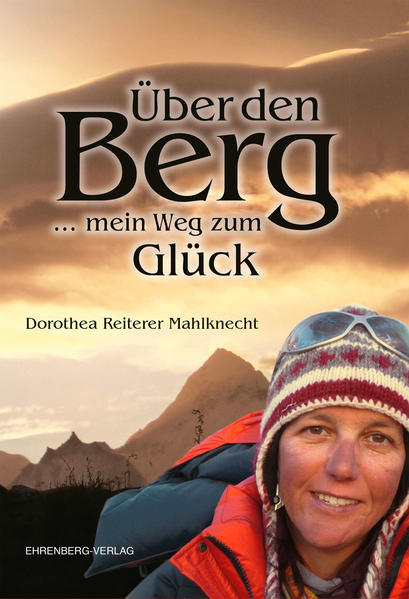 Die Berge wurden für die Südtiroler Hotelierin Dorothea Reiterer Mahlknecht während einer Lebenskrise zum Rettungsanker und zur Kraftquelle. In ihrem bewegenden Erstlingswerk „Über den Berg. mein Weg zum Glück“ beschreibt sie, wie ihre belastende Arbeit als Hotelierin zum „Fast-Kollaps“ führte und eine fluchtartige Reise nach Nepal alles veränderte. Die Berge sind seitdem ihre festen Begleiter geworden, daran konnte auch die Diagnose Brustkrebs nichts ändern. Ein Buch, das Mut macht und Hoffnung schenkt!