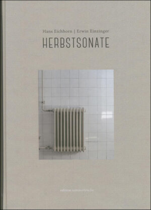 Hans Eichhorn und Erwin Einzinger haben im Herbst 2015 über Wochen hinweg am Projekt eines gemeinsam verfaßten Langgedichts gearbeitet, das in nahezu täglichem Austausch kontinuierlich erweitert wurde. Dabei konnte auf die Beobachtungen und literarischen Exkurse des anderen jeweils spontan reagiert werden, um immer wieder von neuem Raum zu schaffen für die fortgesetzte freie Improvisation. Trotz der unterschiedlichen Temperamente der beiden Autoren zeigt das Ergebnis eine überzeugende Dichte und Kohärenz und ist ein erstaunliches Beispiel für eine eher ungewöhnliche Art der literarischen Zusammenarbeit.