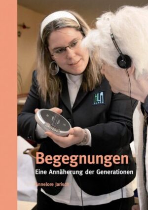 Die Berührungspunkte zwischen "Alten" und "Jungen" nehmen in unserer von Individualisierung geprägten Zeit stark ab. Die Großfamilien, in denen die intergenerationellen Begegnungen zum Lebensalltag gehörten, gibt es nur mehr rudimentär. Dieses Buch setzt in Wort und Bild einen neuen Impuls zur Annäherung zwischen "Alten"und "Jungen". Es beschäftigt sich mir der Normalität der Lebenswelten der beiden Generationen und lädt Sie ein, in deren Alltag einzutauchen, zu vergleichen, Parallelen oder Unterschiedlichkeiten zu finden und daraus Erkenntnisse zu gewinnen.