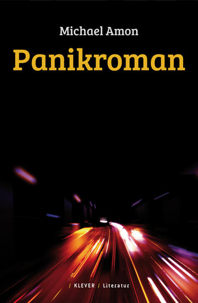 Der Ich-Erzähler, ein Börsenhändler, berichtet von den dramatischsten Wochen seines Lebens. Panik- attacken beginnen seinen Tagesablauf zu bestimmen. Parallel dazu erleben wir die Panikattacken der Märkte. Unter großen Anstrengungen gelingt es ihm, weiter seine Arbeit zu tun, ohne dass Kollegen oder Vorgesetzten etwas auffällt. Seine Attacken werden immer stärker, ebenso die der Märkte. Alles steuert auf den großen Crash zu: den Zusammenbruch des globalen Finanzsystems und den gleichzeitigen Absturz des Traders. In einer Art von zynischer Verzweiflung fasst er den Entschluss, diesen Zusammenbruch selbst herbeizuführen. Sein Untergang und jener der Finanzmärkte sollen ihm selbst einen spektakulären Abgang sichern, nachdem ihm der große Coup, von dem er immer geträumt hatte, nicht gelungen ist.