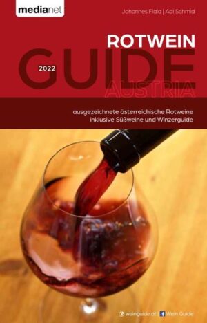 Seit Jahren gilt der Wein Guide von Johannes Fiala als DAS profunde Nachschlagewerk für die Gastronomie und private Weinliebhaber. In der aktuellen Ausgabe werden auf 244 Seiten insgesamt 380 Rot- und Süßweine beschrieben und bewertet. Dazu kommt allerlei nützliches Wissen von der Rebe bis zum Glas. Eine zentrale Rolle spielen im Rotwein Guide Austria die Verkostungen der eingereichten Weine durch Sommeliers, Weinhändler und Weinjournalisten. Insgesamt stellten sich 135 Winzer mit 380 Weinen der kritischen Beurteilung des Expertenteams. Welche sind also die besten aktuell erhältlichen Rot- und Süßweine aus Österreich? Diese Frage beantwortet der Rotwein Guide Austria 2022.