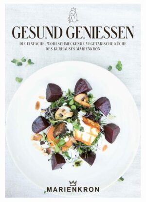 Gesunde Küche muss nicht langweilig sein – das zeigen die 70 schmackhaften vegetarischen Rezepte aus der Marienkron-Küche, mit der die ganze Familie bekocht werden kann. Von der „Klaren Gemüsesuppe“ über „Burgenländische Topfentatschgerl mit Blattsalat und Sauerrahmdip“ und „Vegetarisches Moussaka“ bis zur „Karottentorte“ – die Marienkron-Gerichte können rasch und einfach zubereitet werden und sorgen für ein großartiges Geschmackserlebnis. Küchenchef Patrick Posch setzt auf erstklassige, frische, regionale und saisonale Zutaten und auf das Würzen mit frischen Kräutern. Auf Fleisch wird verzichtet – wie im Kurhaus Marienkron. Dort ist auch Nachhaltigkeit ein oberstes Prinzip, das sich in der Küche fortsetzt. Daher bietet das Marienkron-Kochbuch u. a. zahleiche Tipps und Tricks für eine kluge, nachhaltige Vorratswirtschaft – wie das Haltbarmachen von Speisen –, übersichtliche Listen für den Grundbedarf sowie Schritt-für-Schritt-Anleitungen. Fotografisch umgesetzt von Fotokünstlerin Sabine Hauswirth.