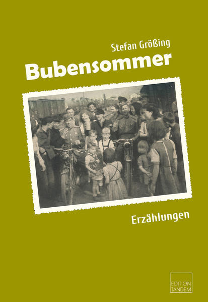 Die letzten Wochen des Zweiten Weltkrieges und die Monate danach unter der russischen Besatzung waren für die erwachsenen Menschen in der Stadt Leoben keineswegs erfreulich. Für zehnjährige Buben hingegen war es nicht nur eine schulfreie, sondern auch abenteuerliche Lebenszeit. Der Sommer des Jahres 1945 war angefüllt mit Streifzügen durch die Wälder der Bergstadt auf der Suche nach Essbarem, mit Fische fangen im Fluss und in den Teichen der Umgebung, mit Indianerspielen und sportlichen Wettkämpfen zu Wasser und zu Lande. Der Hungerzeit des ersten Friedensjahres folgten weitere Bubensommer ohne Nahrungssorgen, aber ebenso spannend, aufregend und abenteuerlich in den Ereignissen. Im Rückblick des Autors auf die Kinderjahre in der Kriegs-und Nachkriegszeit scheint das ganze Jahr über Sommer gewesen zu sein, so einprägsam ist diese Jahreszeit im Gedächtnis geblieben. Von solchen Bubensommern wird in diesem Buch berichtet. Für die Kinder von heute ist es ein Blick in eine unbekannte Welt ohne Fernsehen, ohne Handy und ohne Computer, aber wert als Erinnerung bewahrt zu bleiben.