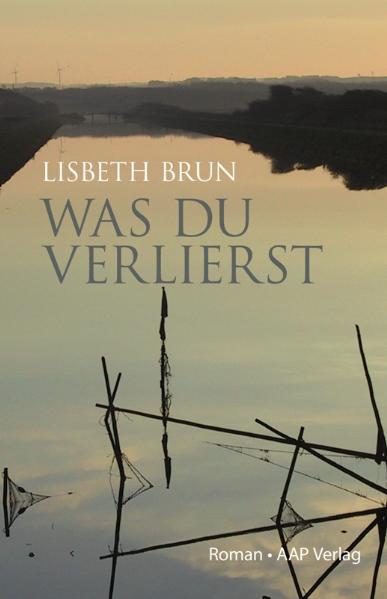 Maries Schicksal ist durch ungewollte Schwangerschaften geprägt. Sie bekommt ihren Sohn Ole nach einem Ausrutscher mit einem Musiker. Als sie eine Stelle als Küchenmagd auf dem Land antreten will, wird sie durch eine weitere Affäre mit ihrem Chauffeur erneut schwanger. Villy, der Bauer des Hofes, möchte sie zur Frau nehmen, aber den nehme ich nicht, sagte Villy und hielt seine Hände auf ihren Bauch. Marie verschenkt das Kind direkt nach der Geburt ohne es zu sehen. Villy und Marie sind nicht verliebt und andere Interessen bestimmen beider Leben. Da zieht ein junges Mädchen auf den Hof, was nicht ohne Folgen bleibt.