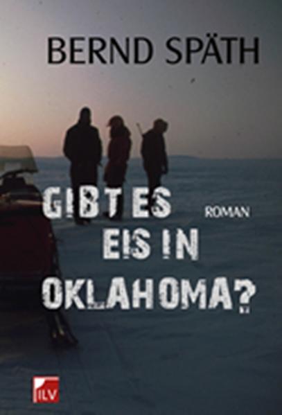 "Hemingway hätte es nicht so gut erzählt", schrieb der verstorbene Grimme-Preisträger Leonhard Reinirkens an Bernd Späth, nachdem er dessen Manuskript zu "Oklahoma" gelesen hatte. Und in der Tat greift die Geschichte des harten arktischen Jägers Hagen, der seinen sensiblen Sohn Halvard mitleidlos in die Gefahren der Arktis einweihen will, jedem Leser ans Herz. Während Hagen sein erschöpftes, nach der Anerkennung seines Vaters hungerndes Kind dazu zwingt, eine Robbe abzuhäuten, bricht unter ihren Füßen eine riesige Scholle los, und sie treiben alleine den Fjord hinaus. Ab dann beginnt die Arktis ihr kaltes Spiel mit den Leben der beiden Verlorenen, und nun entrollt sich die Tragödie einer Vater-Sohn-Beziehung, an deren Ende Hagen sein menschliches Versagen erkennen muss. Ein gewaltiger Roman, zeitlos, voller Spannung und voller Schicksalhaftigkeit.