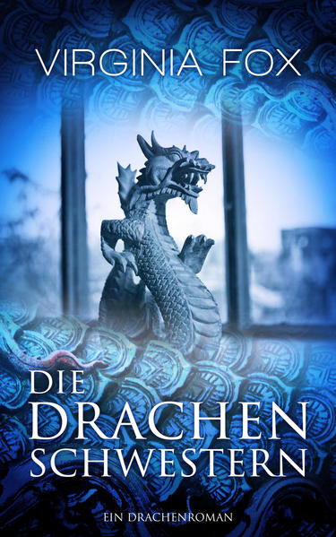 Drachen gibt es nicht! Oder doch? Kaja ist ganz zufrieden mit ihrem Leben - bis auf einen Schlag alles anders ist. Job weg, ihr Freund ein Betrüger und als wenn das noch nicht genug wäre, wird sie plötzlich von einem blau schillernden Drachen auf Schritt und Tritt verfolgt. Drachen?! Gibt es die überhaupt? Und wie wird man sie wieder los? Während sie ihr Leben neu organisiert, sich mit einem rechthaberischen Drachen zankt, der Liebe aus dem Weg geht und mafiöse Machenschaften aufdeckt, lernt sie ihre Drachenschwestern kennen… Ein zauberhaftes Buch, das eine wunderbare Stimmung erzeugt und den Wunsch aufkommen lässt, seinen eigenen Drachen kennen zu lernen. Virginia Fox' Debutroman "Die Drachenschwestern" ist der 1. Teil einer Trilogie.