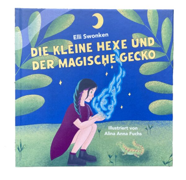 Lasst euch in die Welt der Magie entführen mit der jungen Hexe Elfida und ihrem magischen Begleiter, dem Gecko Jaro. Als junge Hexe hat man es nicht leicht! Magie ist schließlich kein Kinderspiel, da geht schon mal das ein oder andere schief. Zum Glück hat man Freunde, die einem zur Seite stehen. Dieses Buch nimmt euch mit auf eine Reise durch das Jahr. Die vier kurzen Geschichten wurden liebevoll von der Illustratorin Alina Anna Fuchs bebildert.