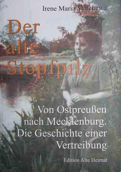 Irene Maria Marchewa, geb. Schlegel, wurde 1929 in der ostpreußischen Kreisstadt Rössel (Ermland) geboren. Sie besuchte dort acht Jahre eine katholische Volksschule und wurde im christlichen Sinne erzogen. Die Umstände der Kriegs- und Nachkriegszeit verhinderten eine Berufsausbildung. Nach ihrer Vertreibung aus Ostpreußen 1945 fand die Familie im mecklenburgischen Barendorf (bei Grevesmühlen/ - ehem. Kreis Schönberg) Aufnahme. Die Erlebnisse während des Krieges und der Vertreibung ließen die tiefe Überzeugung reifen, dass es nie wieder einen Krieg geben dürfe. Aus diesem Grund engagierte sich Irene Marchewa stark in der FDJ und nahm 1952 eine Tätigkeit bei der damaligen Grenzpolizei der DDR in Boizenburg/Elbe auf. Nach der Geburt ihres dritten Kindes 1958 wechselte sie als Sachbearbeiterin zur kommunalen Grundstücksverwaltung Boizenburg. Die letzten zehn Jahre ihres Berufslebens arbeitete sie als Chefsekretärin in diesem Betrieb. Irene Marchewa lebt in Boizenburg/Elbe, ist Witwe und Mutter von vier Kindern.