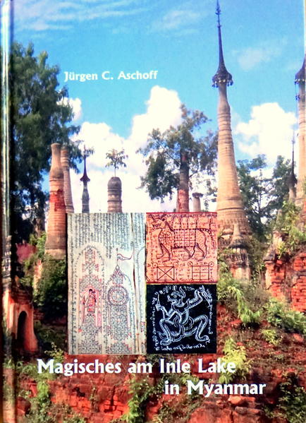 Dieses Buch beschäftigt sich mit magisch aufgeladenen Tattoos, mit Mustern für magische Kerzenrituale, sowie für magisch aktivierte Bilder Phün Phe (Amulette und Wandbilder) am Inle Lake in Myanmar (Shan State). Wie aber kommen magische Kräfte in Tattoos, Amulette und Kerzenrituale? Einnach jahrelanger Ausbildung klar definierter Ritus ermöglicht es einem Meister, Kraftfelder zu übertragen. Deren genaues Woher, deren psychophysische Existenz, deren wahres Wesen werden immer ein Geheimnis bleiben. Etwas Zauberhaftes geschieht. Die Tattoos sind dem Diesseits gewidmet. Sie agieren ohne Bezug zu den eschatologischen Fragen, was unser Sein nach dem Tod erlebt. Als Schutz im Hier und Jetzt empfundencsollen sie helfen, das Dasein in seiner vorgegebenen Spanne gesund, intensiv und ohne allzu viel Leid zu meistern.