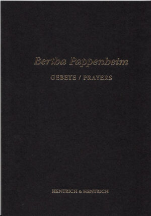 Die "Gebete" sind bereits dreimal erschienen-jedes Mal unter anderen historischen Bedingungen: 1936-1946-1954. Die drei Erscheinungsdaten beschreiben die Exilgeschichte der jüdischen Frauenbewegung Deutschlands. 1936, kurz nach Bertha Pappenheims Tod, waren sie letztmaliges Zeugnis einer großen, das Judentum mitprägenden Persönlichkeit. Ihre Mitarbeiterinnen, die flüchten konnten, nahmen ihre "Gebete" mit ins Exil. 1946 wurden sie in New York neu verlegt: in Deutsch mit englischer Übersetzung. Dort setzten sie einen deutschen Kontrapunkt in der jüdischen Frauenbewegung Amerikas. Die wenigen Frauen, die nach der Shoa zurückkehrten, brachten die "Gebete" wieder mit zurück, wo sie zu Zeiten des Wiederaufbaus, 1954, neu erschienen. Die beiden Herausgeberinnen sind Begründerinnen der jüdischen Fraueninitiative "Bet Debora", die sich mit europaweiten Rabbinerinnentagungen für die Erneuerung des Judentums einsetzt. Das Buch enthält neben einer ausführlichen Kommentierung durch die Herausgeberinnen ein Essay von Noemi Stazewski, Leiterin der Bertha Pappenheim Gedenkstätte. Herausgegeben von Elisa Klapheck und Lara Dämmig Mit einem Nachwort von Margarete Susman (1936) Zweisprachige Ausgabe in Deutsch und Englisch. Mit 4 Faksimiles Ausführlich erläutert und kommentiert