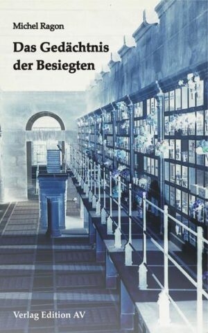 "Das Gedächtnis der Besiegen", im Original 1990 erschienen, ist ein Historienroman, der vesucht, die politische Geschichte des 20. Jahrhunderts in ein großes, erzählerisches Panorama zu fassen. Über die Biographie einer fiktiven Hauptfigur (die gleichwohl eine Synthese verschiedener realer Lebensläufe darstellt) werden die wichtigsten Etappen und Wendepunkte dieses Zeitalters miteinander verknüpft und aus anarchistischer Sicht geschilkdert. Der "Held", Fred Barthélemy, wächst am Vorabend des ersten Weltkrieges im Pariser Anarchistenmilieu auf, gelangt während des Krieges als Mitglied einer französischen Militärmission nach Russland, wird Beobachter und Beteiligter der revolutionären Ereignisse und Machtkämpfe, kehrt desillusioniert in das Frankreich der Zwischenkriegszeit zurück, arbeitet als Schlosser bei Renault, macht sich einen Namen als politischer Publizist, nimmt am spanischen Bürgerkrieg teil, verbringt den zweiten Weltkrieges als Antimilitarist in Haft und gehört schließlich in den Nachkriegsjahren zu den Vergessenen, die erst in Zeiten eines erneuten politischen Aufbruchs (Mai 68) wieder ins Rampenlicht getreten sind. Der Verfasser, Michel Ragon (Jahrgang 1924), war in Frankreich bereits als Kunst- und Architekturkritiker bekannt, bevor er anfang der 1980er Jahre auch als Romancier den Durchbruch schaffte. Als Kunstkritiker ein Verfechter der Avantgard, geht Ragon in seinem literarischen Werk einem anderen Weg. In seinem oft mit autobiographischen Bezügen versehenen Geschichtsromanen knüpft er an die Tradition des reralistisch-naturalistischen Erzählens an und ziehlt darauf ab, mit klar strukturierten Geschichten ein Massenpublikum zu erreichen. Wie in seinem bekanntesten Roman "Die roten Tücher von Cholet" (dtv), der dem Massenmord an der aufständischen Bevölkerung der Vendée (Provinz in Westfrankreich) während der französischen Revolution thematisiert, geht es Ragon auch in "Das Gedächtnis der Besiegen" darum, die aus der offiziellen Geschichtsschreibung verbannten Kämpfe vergessener und besiegter Sozialbewegungen wieder ins Gedächtnis zu rufen.