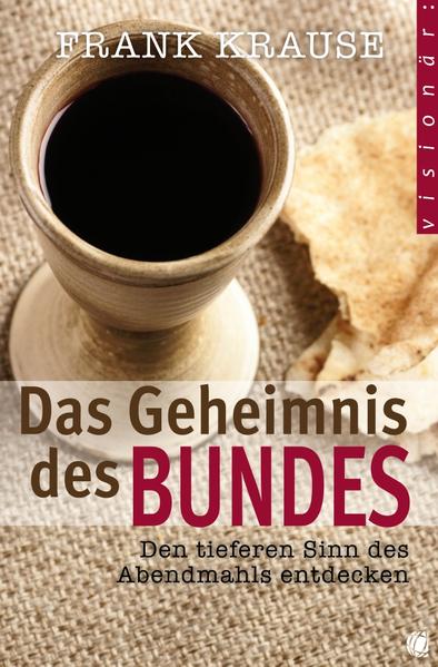 Weniges ist der Christenheit so vertraut wie das Abendmahl. In allen Kirchen, egal welcher Konfession, steht es an prominenter Stelle und wird in seiner sakramentalen Bedeutung betont. Gerade dort jedoch, wo wir meinen, mit der Sache ganz vertraut zu sein, sie theologisch „fest im Griff“, rituell bis ins letzte Detail ausgearbeitet und in unsere Gottesdienstpraxis integriert zu haben, kann uns der eigentliche Sinn des Ganzen unbemerkt aus den Augen geraten. Der Kern, worum es im Abendmahl geht, ist die Errichtung eines Bundes. Gott sucht Verbündete! Der erste Sinn der Vergebung der Sünden ist nicht, dass wir in den Himmel kommen, sondern in einen Bund eintreten können. Um diesen „Eintritt“ geht es in dem vorliegenden Buch. Es schließt in einer frischen und visionären Art und Weise die Geheimnisse des Reiches Gottes in Bezug auf den Neuen Bund und die Bedeutung des Abendmahls auf und ermuntert den Leser, sich selbst auf den Weg zu machen in das Abenteuer eines Lebens wirklicher Verbundenheit mit Gott.