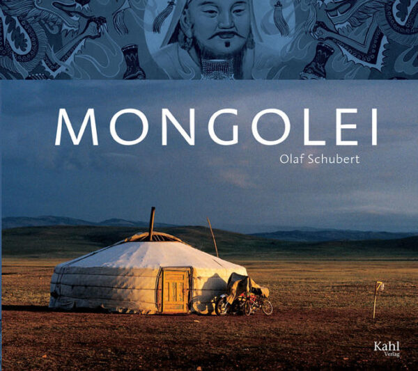 Die Mongolei, ein Land mit überwältigender Natur, ein Land zwischen Tradition und Fortschritt. In außergewöhnlichen Fotografien und kenntnisreichen Texten von Olaf Schubert fängt dieser Bildband die Faszination seiner Menschen, Kultur und Landschaften ein. Er führt von den endlosen Steppenlandschaften und der heißen Wüste Gobi bis in die hohen Gebirgszüge des Altais. Wir tauchen ein in die spannenden Geschichten über die Lebensweise der Mongolen, die sich trotz aller Modernisierung weiterhin stolz mit der Tradition des Nomadendaseins identifizieren. Die bestehende kulturell-religiöse Verbindung zu Tibet, der wiederaufblühende tibetische Buddhismus, der mächtige Dschingis Khan und die unfassbare Geschichte des ehemaligen größten Weltreiches werden uns hier ausführlich aufgezeigt. Die besten und schnellsten Pferde, die stärksten Ringer des Naadamfestes, die stolzen Adlerjäger, der Nomadenumzug und die geheimnisvolle alte Hauptstadt Karakorum – ein liebevolles und tiefgründiges Portrait eines einmaligen Landes. Die Mongolei von Olaf Schubert ist ein kunstvolles und ausdrucksvolles Werk für das er viele Jahre lang fotografierte und recherchierte. Es ist sehr aufwendig gestaltet und im Innern mit alter mongolischer Schrift ausgeschmückt.