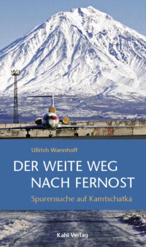 „Fernost“ nennen die Russen alles, was hinter Sibirien liegt, und das beginnt nach dem Baikalsee, nach der Lena, bezieht Jakutsk ein und erstreckt sich bis zum Ochotskischen Meer, bis zur stark zerklüfteten Küstenregion des Nordpazifik. Ullrich Wannhoff bereist seit vielen Jahren die Halbinsel Kamtschatka im ostasiatischen Teil Russlands. Seine Geschichten erzählen von der Öffnung Kamtschatkas im Jahre 1991 und schildern sein vorsichtiges und abenteuerliches Abtasten dieser großen Halbinsel. Die vielen Begegnungen mit den verschiedenen Völkern, den „Indianern Russlands“, besonders mit dem Volk der Korjaken, erlauben Wannhoff einen Einblick in das sesshafte und nomadische Leben in Fernost. Trotz schwieriger Existenzbedingungen trifft er auf eine ansteckende Heiterkeit und Lebenskraft. Als Begleiter russischer Wissenschaftler in unberührter Natur erweitert er sein Verständnis für die Vielfalt ökologischer Prozesse. Kamtschatkas grandiose Vulkanlandschaften lassen den Urzustand unserer Erde erahnen. Aber wir erfahren auch von den massiven wirtschaftlichen Problemen, die Arm und Reich spalten und von Moskau aus diktiert werden. Wannhoff folgte nicht nur den Spuren der Entdecker des 18. und 19. Jahrhunderts sondern forschte ergänzend in Archiven, Bibliotheken, Antiquariaten und Magazinen der Museen