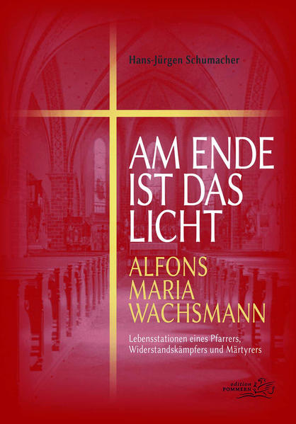 Als der Berliner Kaplan Alfons Maria Wachsmann als Gemeindepfarrer in die pommersche Diaspora in Greifswald eingesetzt wird, um dort 1929 seinen Dienst zu beginnen, ahnt niemand, dass er aus einer scheinbar abgenutzten Gemeinde in kürzester Zeit eine lebendig-anspruchsvolle Glaubensgemeinschaft formen würde. Und sein Engagement für die Gemeinde geht weit über die pommerschen Grenzen hinaus. Als viel beachteter Prediger und Seelsorger, dessen brillanten Predigten in der Zeitschrift „Chrysologus“ veröffentlicht werden, unternimmt er zahlreiche Lese- und Vortragsreisen, deren Erlöse der Gemeinde zugutekommen. Hinzu kommt sein beispielloses soziales Engagement für die Studentenschaft und für das Waisenhaus vor Ort. Im Resultat einer lange vorbereiteten Nazi-Aktion gegen eine Widerstandsgruppe katholischer Geistlicher, der berüchtigte „Fall Stettin“, wird Pfarrer Wachsmann 1943 verhaftet und ins Stettiner Polizeigefängnis überführt. Nach einer Tortur durch verschiedene Haftanstalten wird ihm in Berlin der Prozess gemacht. Seine Hinrichtung findet am 21. Februar 1944 im Zuchthaus Brandenburg-Görden durch das Fallbeil statt. Aus dem Gefängnis heraus schrieb Pfarrer Wachsmann eine Anzahl emotional tief beeindruckender Briefe an seine Schwester Maria, die in diesem Text vollständig abgedruckt wurden. Sie bezeugen eine große Glaubenstiefe des Gefangenen, von durchgestandenem Leid und hoher moralischer Integrität aus christlicher Überzeugung. Ein ausführlicher Anhang mit Interviews, Zeitzeugenberichte, Briefe, Erinnerungen und Hintergrundinformationen beschließen diese romanhafte Biografie eines unbeugsamen Pfarrers, hervorragenden Theologen und großen antifaschistischen Widerstandskämpfer.