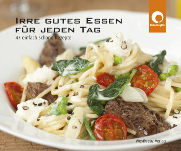 Essen und Trinken hält Leib und Seele zusammen! Dieses alte Sprichwort ist ebenso bekannt wie unbestreitbar. Über die Ernährung erhält unser Körper alle notwendigen Nährstoffe für seine Entwicklung und für seinen Erhalt. Ausgewogenes – manchmal auch abgewogenes – Essen und Trinken halten den Körper gesund. Und natürlich sind Essen und Trinken mehr als nur Nahrungsaufnahme. Genuss und Lust beim Sehen, Riechen und Schmecken, bei Kommunikation und in geselliger Runde streicheln unsere Seele. Mehr noch als Essen und Trinken allein, ist es das Zubereiten, das Kochen, das dem Leib, besonders aber der Seele nützt. Kochen lässt den Alltag vergessen, es lenkt ab von Unangenehmem und hilft es zu bewältigen, es verschafft einem Anerkennung und Bestätigung, gibt Sicherheit und Vertrauen. Kochen schafft Emotionen und hilft uns mit unseren Emotionen umzugehen. Kochen kann jeder! Damit aus der Lust beim Kochen kein Frust wird, haben wir in diesem Kochbuch Rezepte zusammengestellt, die trotz unterschiedlicher Schwierigkeitsgrade leicht verständlich und für jeden gut zuzubereiten sind. Jedes Rezept ist vielfach praxiserprobt und hebt unser Kochbuch damit aus der schier endlosen Reihe anderer Produkte dieses Genres heraus. Wer sich dennoch nicht ans Ausprobieren wagt, der kann sich mit den schönen Fotos von den leckeren Gerichten Appetit machen und findet damit hoffentlich jemanden, der ihn bekocht!