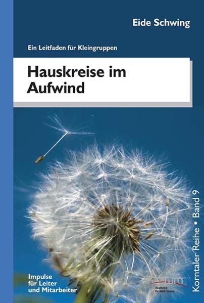 Dem Autor spürt man seine persönliche Leidenschaft für Kleingruppenarbeit richtig ab. Da wird keine blasse Theorie verhandelt. Mit lebendigen Beispielen aus jahrelanger Gemeindearbeit im In- und Ausland und ausgesprochen praxisnah wird der Leser förmlich angesteckt, diesem Thema weiter nachzugehen. Hier liegt für Gemeindeleiter, Gemeindemitarbeiter, Pastoren und ehrenamtlich Engagierte eine wahre Fundgrube vor, in der sie für nahezu alle Fragestellungen und Problemfelder zum Thema Hauskreis treffliche Analysen, erprobtes Material und viele hilfreiche Tipps erhalten. Die Notwendigkeit und der Segen von lebendigen Kleingruppen werden sehr überzeugend dargestellt. Hauskreise sind kein alter Hut, sondern können die Zukunft der Gemeinde und vielleicht sogar die Gemeindeform der Zukunft sein. Dieses Buch ist fundiert, ermutigend und inspirierend. Rainer Keupp, Präses im Bund evangelischer Gemeinschaften (BeG)