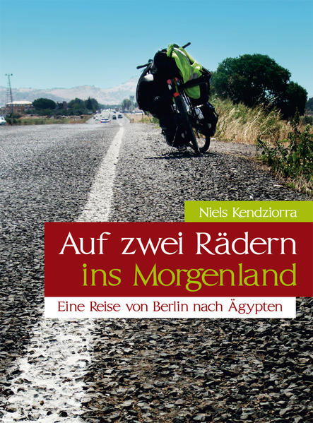 Von Berlin aus erreicht man Scharm el Scheich in sechs Stunden. Mit dem Flugzeug. Mit etwas mehr Zeit ist die ägyptische Stadt natürlich auch auf dem Fahrrad zu erreichen. Wer das vorhat, sollte ungefähr ein halbes Jahr einplanen. So wie es Niels Kendziorra getan hat, der 2010 mit seinem Fahrrad von Berlin durch 17 Länder nach Scharm el Scheich im ägyptischen Sinai gefahren ist. Die Vorteile einer solchen Reise sind neben körperlicher Fitness und straffen Waden, dass man nicht nur eine Reise durch unterschiedlichste Klima- und Vegetationzonen erlebt, sondern auch durch die zeitgenössische und alte Geschichte und Kultur Europas und des Orients. In seinem Reisetagebuch „Auf zwei Rädern ins Morgenland – Eine Reise von Berlin nach Ägypten“ nimmt der Autor die Leser mit auf seine Tour und teilt mit ihnen in seinen Aufzeichnungen, Fotos und Karten, was er erlebt und erblickt, was ihn unterwegs bewegt hat und wer ihm begegnet ist. Die unglaubliche Reise des pensionierten Vermessungsingenieurs ist viel mehr als seine persönliche sportliche Herausforderung.