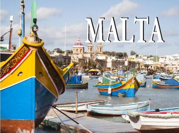 Malta, die kleine Insel im Mittelmeer. Siebentausend Jahre Geschichte sowie Landschaft und Architektur der Insel bieten ihren Besuchern eine atemberaubende Kulisse. Malta und seine bezaubernden Landschaften sollen in diesem Bildband vorgestellt werden – verknüpft mit interessanten Details zur maltesischen Geschichte.