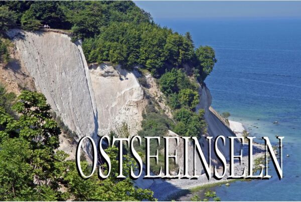 Jeder Besucher der Ostseeinseln kehrt mit unvergesslichen Eindrücken nach Hause zurück. Malerische Küsten und Strände, gemütliche Fischerdörfer auf Bornholm, Rügen, Hiddensee oder Usedom – sie hinterlassen einen bleibenden Eindruck. Dieser Bildband soll seinen Leserinnen und Lesern einen Zugang zu dieser faszinierenden Welt ermöglichen.