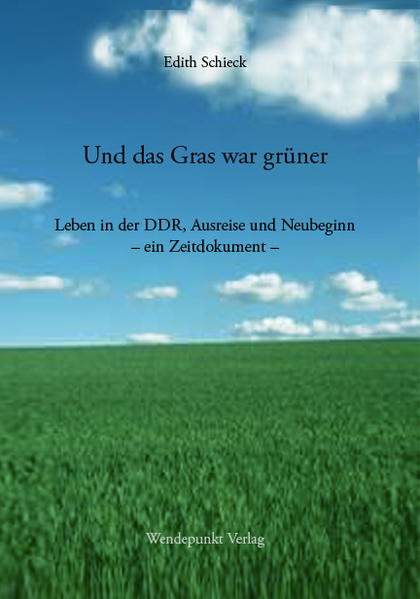 Am 2. Mai 1984 schliefen wir das letzte Mal in unserem Haus." In der Nacht verlassen sie in einem völlig überladenen Lada die DDR in Richtung Freiheit. Es ist ein Abschied für immer, von Haus, den Freunden, der Heimat.Übernächtigt und wie in Trance passieren sie schlussendlich die Grenze zu Österreich. Der Grenzer begrüßt sie mit den niederschmetternden Worten: „Na, Sie haben uns gerade noch gefehlt“, in der langen ersehnten Freiheit. Die Jubelschreie und der Ton des knallenden Korkens bleiben aus, Ernüchterung stellt sich ein. Eines wird aber für immer in Erinnerung bleiben: Das Gras war grüner. Das Buch lädt mit seinen Geschichten, die den Weg bis zur Ausreise und den Neubeginn im freien Teil Deutschlands erzählen, auf ganz persönliche Weise zu einer Reise in die DDR-Vergangenheit ein, und ist für all diejenigen unverzichtbar, die wissen wollen, wie es wirklich jenseits der Mauer aussah.