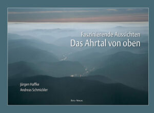 „Das Ahrtal von oben“ zeigt zum ersten Mal in aktuellen Schrägluftbildern den gesamten Lauf der Ahr von ihren Quellen in Blankenheim bis zur Mündung in den Rhein bei Remagen-Kripp. Aus der Vogel­schau eröffnet sich so in besonderer Weise die Vielfalt der Landschaften von den Eifelhöhen bis zur „Goldenen Meile“. Die Bilde­r dokumentieren in einem der schönsten Nebentäler des Rheines eine faszinierende Kulturlandschaft und ihren Wandel. Die zahllosen Freunde des Ahrtals aus dem In- und Ausland ebenso wie Alle, die hier zuhause sind, sind herzlich eingeladen zu diesem echten „Ausflug“. Beide Autoren sind dem Ahrtal seit jeher eng verbunden: Andreas Schmickler, Graphiker, hat die meisten Luftbilder auf­genommen, die von Dr. Jürgen Haffke, Historischer Geograph, eingeordnet und kommentiert werden.