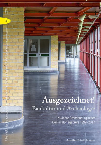 Seit 25 Jahren verleiht das Land Brandenburg jährlich den Brandenburgischen Denkmalpflegepreis. Ausgezeichnet werden Menschen und ihr Engagement zur Rettung bedrohter Baulichkeiten vor Verfall oder Abriss. Beharrlichkeit, Fantasie und Mut waren und sind erforderlich, um das beeindruckende­­ baukulturelle Erbe zu erhalten, zu pflegen und erneut mit Leben zu füllen. In anschaulichen Bildern und Texten präsentiert der Katalog 30 spannende Geschichten von den Höhen und Tiefen im Umgang mit den anspruchsvollen Pflegefällen. Alle 143 Preisträgerinnen und Preisträger sind chronologisch verzeichnet und ihre Objekte in einer Überblickskarte lokalisiert­­. Fachbeiträge von vier ausgewiesenen­­ Experten in den Bereichen Denkmalpflege, Architektur­­ und Archäologie beleuchten die Preisträgerinnen und Preisträger mit ihren Geschichten aus der jewei­ligen fachlichen Perspektive. Folgende Objekte werden ausführlich besprochen: 1 Jan Bouman Haus, Potsdam 2 Winzerberg, Potsdam 3 Landhaus Abraham, Groß Glienicke (Potsdam) 4 Neue Ziegel-Manufaktur, Glindow (Werder / Havel) 5 Schäferhaus, Langerwisch (Michendorf) 6 Dorfkirche, Rogäsen (Rosenau) 7 Schlosspark, Plaue (Brandenburg an der Havel) 8 Schloss und Landschaftspark, Nennhausen 9 Ehemaliger Dorfkrug, Garz (Temnitztal) 10 Ackerbürger- und Backhaus, Wusterhausen / Dosse 11 Archäologischer Park, Freyenstein (Wittstock / Dosse) 12 Siechenhauskapelle, Neuruppin 13 Alte Ölmühle, Wittenberge 14 Hof Heinecke, Unbesandten (Lenzerwische) 15 Schloss Sommerswalde, Oberkrämer 16 Schloss, Wartin (Casekow) 17 Handwerkerhaus, Oderberg 18 Bundesschule, Bernau 19 Schul- und Bethaus, Wuschewier (Neutrebbin) 20 Windenhaus / Wettermuseum, Lindenberg 21 Gartensiedlung Paulinenhof, Frankfurt (Oder) 22 Gutshaus, Caule (Luckau) 23 Hüttenwerk, Peitz 24 Kino Weltspiegel, Cottbus 25 Bioturmanlage, Lauchhammer 26 Brikettfabrik Louise, Domsdorf 27 Ehemalige Heeresversuchsstelle, Kummersdorf-Gut 28 Freundeskreis Schlösser und Gärten der Mark in der Deutschen Gesellschaft e.V. 29 Förderkreis Alte Kirchen Berlin-Brandenburg e.V. 30 Archäologische Gesellschaft in Berlin und Brandenburg e.V.