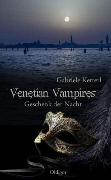 Kurzinhalt: Am 11. August 1718 heuert der junge italienische Offizier Stefano Borello, nur ein Ziel vor Augen, auf einer britischen Fregatte an: Die Befreiung seiner Heimat von den Spaniern. Die Allianz um George Byng siegt vor Capo Passero, doch zahllose Menschen sterben. Auch Stefano treibt, mehr tot als lebendig zwischen den Trümmern. Zwei Männer in einem kleinen Fischerboot ziehen ihn aus dem blutroten Mittelmeer und schenken ihm ein neues Leben ein Leben als “Kind der Dunkelheit“. Stefano kämpft verzweifelt um sein altes Leben, aber selbst seine Verlobte Giannina fürchtet ihn den Unsterblichen so sehr, dass er sich aus ihrem Leben zurückzieht. Er folgt seinen Schöpfern nach Venedig. Doch Stefano ist rastund ruhelos, kämpft gegen seine Dämonen. Er verlässt die Lagunenstadt, um über zwei Jahrhunderte ziellos durch die Lande zu ziehen. Stefano wird zu einem unnahbaren, ja teilweise gefährlichen Einzelgänger. Als es in Europa zu einer schrecklichen, von Menschenhand gemachten Katastrophe kommt und sich Geschöpfe zu Wort melden, denen ausnahmslos alle Kinder der Dunkelheit bedingungslosen Gehorsam schulden, offenbart sich Stefanos wahre Bestimmung.