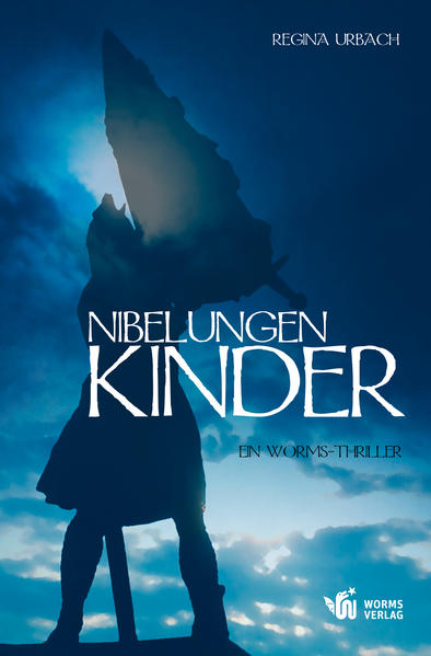 Die tragische Dreiecksgeschichte zwischen Siegfried, seiner Frau Hilda und Isolde - sie passiert heute, jeden Tag, überall. Die Nibelungenkinder aus solchen Beziehungen scheinen dem Untergang geweiht. Alle Figuren werden von einem grimmigen Beobachter »aus der Finsternis« manipuliert. Klar, dass das alles auf einen Untergang von nibelungischem Ausmaß zusteuern muss. An ein Unglück, das die Vorlage dafür lieferte, erinnert man sich heute noch gut. Doch nicht für alle endet es nibelungisch ?… Man wird in diesem Worms-Thriller viele lieb gewonnene Stätten wiedererkennen: die Hagenstatue, Rheinufer und Nibelungenbrücke, Wochenmarkt, Herrnsheimer Schlosspark oder die einzigartige Atmosphäre zu den Festspielen. Bürgermeisterwahlkampf, Bürgerinitiativen für den freien Blick - auf den Rhein?(!), das mag vertraut klingen. Doch folgt diese Geschichte ihrer eigenen Nibelungen-Dramaturgie, samt Königinnenstreit und dem Mord an Siegfried. Rache oder Versöhnung, Liebe oder Ignoranz - wer sind in dieser Familiensaga die eigentlich Bösen? Und wie wenig reflektiert geht man in manchem Elternhaus mit Kindern um - bis heute!