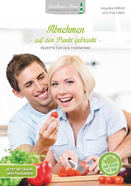 Wer abnehmen und auf Genuss nicht verzichten möchte, der ist gut beraten mit unseren schlanken Rezepten. Wir haben es für Sie auf den Punkt gebracht und zudem jedes einzelne Rezept mit Nährwertangaben versehen. Jede Mahlzeit, jede Gelegenheit und eine Vielfalt an frischen und leckeren Zutaten wurden berücksichtigt und für den Gebrauch Ihres Thermomix ® optimiert. Alle Rezepte können Sie im TM 5 ® und TM 31 ® zubereiten. Bequemer und einfacher geht es nicht, oder? Wer täglich köstlich und leicht essen möchte, findet in diesem Buch die passenden Rezepte und muss auf Geschmack nicht verzichten. Alle wichtigen Nährwertangaben wie Kcal, Fett, Eiweiß und Kohlenhydrate sind natürlich mit angegeben. Schlemmen Sie sich schlank und Ihr Thermomix ® ist mit von der Partie. Kalorienarm gekocht und gesundes Essen aus einem Topf, schnell gemacht und bringt Abwechslung auf Ihren Tisch. Im Buch selber finden die Pro berechnete Rezepte und die passende smarte Berechnung können Sie sich kostenlos auf unserer Seite runterladen. So haben Sie 2 in einem, je nachdem mit welchem System Sie alles berechnen. Eine abwechslungsreiche Küche finden Sie hier. Viel Erfolg beim Abnehmen und sich gut fühlen beim Kochen und Genießen. Wir wünschen guten Appetit und eine stets freundlich gestimmte Waage.