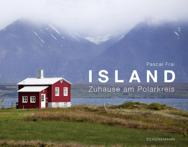 Farben, Formen, Lebensträume – wer nach Island reist, kann der Magie des kleinen Landes im Nordatlantik kaum widerstehen. Und auch der Journalist Pascal Frai ist dem Zauber der Insel am Polarkreis erlegen. In mehr als 130 stimmungsvollen Fotografien hat er die Faszination der einzigartigen und urtümlichen Welt aus Feuer und Eis eingefangen: von den jüngsten Vulkanausbrüchen über die grenzenlose Weite der Landschaft mit grandiosem Farbenspiel bis zu geheimnisvollen Nordlichtern und glitzernden Eisbergen. Frai taucht in den Alltag von vier Auswanderern ein, die in Island zwischen den Nachfahren der Wikinger ein neues Zuhause gefunden haben. Der Journalist berichtet von Ruth, die ihr Brot am liebsten in einem Vulkan backt, von Claus, der in Reyjkavík als Briefträger dem rauen Wetter trotzt, von der Pferdeflüsterin Sonja, die mit ihrer Familie auf einem Hof im isländischen Hochland lebt und von Karin, die als Lehrerin die Besonderheiten des isländischen Schulsystems schätzt. Einsame Landschaften am Rande Europas voller Überraschungen und Abenteuer sowie spannende Geschichten von Menschen, die auszogen diese Weite zu ihrer neuen Heimat zu machen.