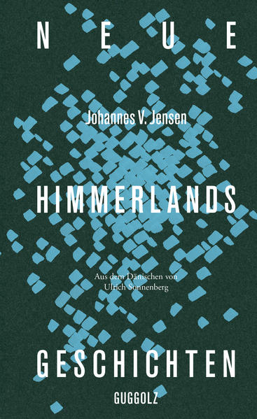 Johannes V. Jensen (1873-1950) schloss mit seinem dritten Band Himmerlandsgeschichten 1910 die große Geschichts- und Geschichtenschreibung seiner Heimatregion ab. »Neue Himmerlandsgeschichten« versammelt 18 Erzählungen und Essays, in denen Johannes V. Jensen diesmal auch als Sammler der Geschichten in Erscheinung tritt. Wie ein Ethnologe reflektiert er über den Wandel der Zeit und die gesellschaftlichen Entwicklungen, sammelt Volkslieder und mythische Erzählungen. Die technische Moderne bricht ins ländliche Himmerland ein und drängt mit ihren Zerstörungen und auch Versprechungen die vertrauten Sagen und Traditionen. Die neue Eisenbahnlinie verändert nicht nur den Alltag, sondern auch den Blick auf die Welt außerhalb der unmittelbaren Umgebung. Das führt zu Emigrationswellen und zur Erweiterung der Welt um das verheißungsvolle Land jenseits des Ozeans, das nun erreichbar geworden ist. Die Risse in der Gesellschaft und in den einzelnen Menschen, die durch den Eintritt in die Moderne entstehen, kennt niemand so genau wie Jensen. Zweifel an der Erzählbarkeit äußern sich in essayistischen Formen, in eingeschobenen Erläuterungen und Reflexionen. Und doch zelebriert Jensen in grandiosen Geschichten über Figuren wie Jørgine, Schleifstein-Ajes oder den Pferdehändler Kresten die menschliche Würde der unverwüstlich eigenwilligen Himmerländer. Ulrich Sonnenberg spürt in seiner präzisen Übersetzung der Beschreibungskunst Jensens nach und verschafft den fast urtümlichen Erzählungen einen auch für unsere Ohren zeitlosen, aber doch betörenden Klang.