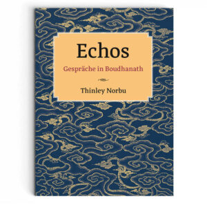 "Echos ist einerseits Mitschrift eines Gesprächs in einer bestimmten Zeit und an einem spezifischen Ort, in seiner Aussage ist es jedoch auch zeitlos und ein Zeugnis der besonderen Art, in der Thinley Norbu den Dharma lehrte: geradeaus, verständlich, unverblümt und voller Humor." Steven Goodman Ende der 70er Jahre trifft sich in Boudhanath eine kleine Gruppe von Schülern mit Kyabje Thinley Norbu Rinpoche zu informellen Gesprächen. Es geht es um viele zeitlose Dharma-Fragen: Wie sollten Westler die Lehren des tibetischen Buddhismus zu Karma und Wiedergeburt verstehen, und wie wichtig es ist, Gelübde zu wahren? Was sagt der Buddhismus zur Hingabe an den Guru? …und vieles mehr. Erstmals 1977 in einer limitierten Privat-Auflage erschienen und 2014 bei Shambhala wieder aufgelegt, gehört Echos zum Nachlass eines der größten verwirklichten Nyingma-Meister unserer Zeit.