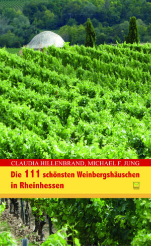 Weinbergshäuschen hatten jahrhundertelang zwei Aufgaben: die Weinbergarbeiter:innen erstens vor Regen, Gewitter oder Hitze zu schützen. Und zweitens dem Wingertsschützen eine Aussichtsplattform zu bieten. Aber als man begann, mit Traktoren und überdachten Anhängern in den Weinberg zu fahren, verloren sie ihre ursprüngliche Funktion – viele wurden zu Ruinen oder verschwanden als Folge der Flurbereinigung. Ende der 1980er Jahre besann man sich jedoch auf die Weinbergshäuschen als Kulturgut und sanierte sie. Inzwischen stehen viele von ihnen unter Denkmalschutz. Oder sind von der Weinbruderschaft Rheinhessen prämiert worden. Und man hat ihre touristische Bedeutung erkannt. Autor und Autorin unterscheiden sechs verschiedene Typen: die Urtümlichen (= Trulli), die Lokalen wie z. B. die Erdhügelhäuschen in Uelversheim, die Höhlenartigen, die moderne Wingertshut, die Luxuriösen und die Weinbergstürme. Das älteste Weinbergshäuschen ist übrigens der Trullo auf dem Adelberg in Flonheim, er stammt aus dem Jahr 1756. Claudia Hillenbrand und Michael F. Jung stellen ihre 111 schönsten Weinbergshäuschen jeweils auf einer Doppelseite mit 2 – 3 Fotos vor. Außerdem erzählen sie etwas zur jeweiligen Geschichte. Sie geben die Koordinaten und die GPS-Daten für den Standort an, ebenso wie eine kurze Wegbeschreibung. Außerdem erfährt man durch je ein Symbol, ob das jeweilige Weinbergshäuschen unter Denkmalschutz steht oder von der Weinbruderschaft Rheinhessen prämiert wurde – oder beides. Geordnet sind sie je nach der Zugehörigkeit ihrer Lage zum Ort. Ergänzt werden ihre 111 Weinbergshäuschen durch einleitende Kapitel zum Phänomen der Weinbergshäuschen, dem Weinanbaugebiet Rheinhessen und durch ein Literaturverzeichnis, das nach Orten geordnet ist.