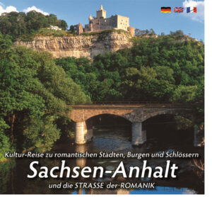 o wie das Land an Elbe, Saale und Unstrut mit der deutschen Wiedervereinigung erneut ins Zentrum Deutschlands gerückt ist, dringt auch seine Geschichte wieder verstärkt ins Bewusstsein. Vor tausend Jahren wurde hier internationale Politik gemacht, die das Bild Deutschlands und seine Rolle in Europa unter dem ersten deutschen König Heinrich der Vogler und seinen Nachfahren nachhaltig prägte. Steinerne Zeugnisse der umwälzenden Entwicklungen sind die Bauwerke dieser Zeit: Klöster, Dome, Burgen. Der Weg entlang der „Straße der Romanik“ öffnet jedem, der ihm folgt, einen faszinierenden Einblick in ein fernes Zeitalter. Zugleich erlebt man auf vergleichsweise kleinem Raum eine Fülle unterschied­lichster Landschaften voll von Naturschönheiten, reich an idyllischen Dörfern und Städten, in denen heutzutage der Gast König ist. Die touristische Bilderreise wird mit informativen Texten als dreisprachige Ausgabe D/E/F begleitet und vermittelt Ihnen zu den Bildern Hintergrund­informationen über Sehenswürdigkeiten, Land, Leute und die Kulturgeschichte. Die Bilderreise beginnt in der Weinregion von Saale und Unstrut und verläuft auf den Spuren der „Straße der Romanik” und des Reformators Martin Luther weiter in den Raum Halle und Anhalt. Von Wittenberg geht die Bilderreise entlang der Elbe zur Landeshauptstadt Magdeburg mit dem berühmten Dom und weiter in die idyllische Altmark. Dort, wo die Elbe zum Grenzfluss zur Mark Brandenburg wird, erreichen wir den Arendsee. Von hier aus geht die Reise zurück über Salzwedel immer entlang der „Straße der Romanik“ – und endet bei den geschichts­­trächtigen Städten, Schlössern und Burgen der Mittelgebirgslandschaft des Harzes.