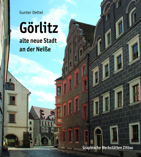 Der Bildband zeigt das an der Lausitzer Neiße gelegene Görlitz, das nicht nur als östlichste Stadt Deutschlands jedes Jahr Tausende Besucher anzieht. Es lockt vor allem auch mit seinem reichen Denkmalbestand in der Alt- und der Nikolaivorstadt sowie in den umliegenden jüngeren Stadtteilen. Aus der grauen Industriestadt des 19. und 20. Jahrhunderts hat sich inzwischen eine farbenfrohe, frische und vor allem lebendige Kommune entwickelt, auch wenn das Verschwinden vieler Industriebetriebe für die Stadt eine ernste Herausforderung darstellt.